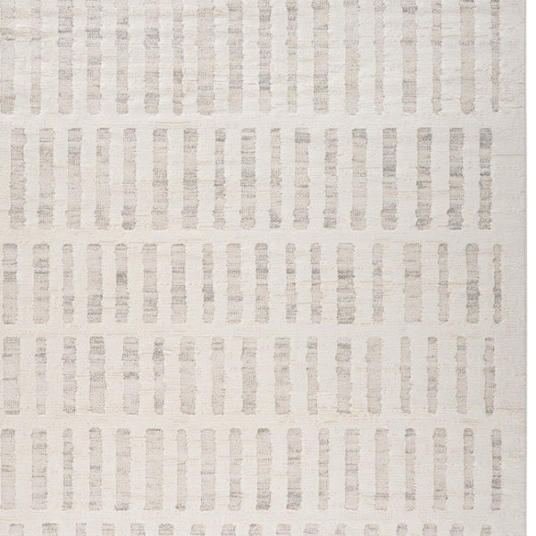 Homeroots 7' X 10' Gray And Beige Geometric Distressed Area Rug  Polyester 558516