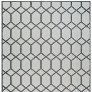 Homeroots 5' X 7' Beige And Gray Geometric Distressed Indoor Outdoor Area Rug  Polypropylene 558724
