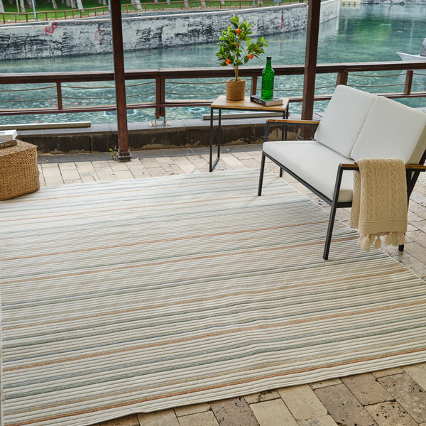 Homeroots 5' X 7' Cream And Beige Striped Distressed Indoor Outdoor Area Rug  Polypropylene 558726