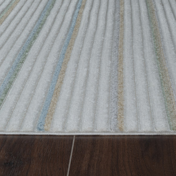 Homeroots 5' X 7' Cream And Beige Striped Distressed Indoor Outdoor Area Rug  Polypropylene 558726