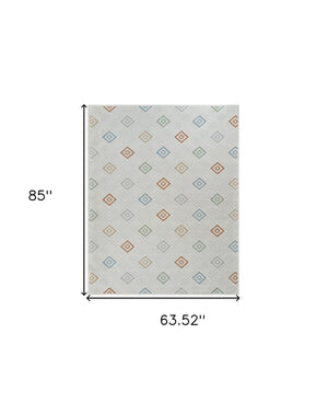 Homeroots 5' X 7' Cream And Beige Geometric Distressed Indoor Outdoor Area Rug  Polypropylene 558730