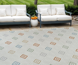 Homeroots 8' X 10' Cream And Beige Geometric Distressed Indoor Outdoor Area Rug  Polypropylene 558731