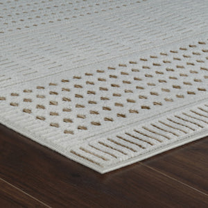 HomeRoots 4' Durable Beige and Brown Geometric Distressed Area Rug for Indoor and Outdoor Spaces, Easy Care 4' X 6' 558746