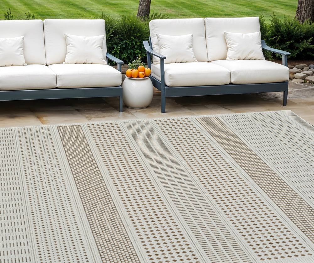 Homeroots 8' X 10' Beige And Brown Geometric Distressed Indoor Outdoor Area Rug  Polypropylene 558749
