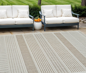 Homeroots 8' X 10' Beige And Brown Geometric Distressed Indoor Outdoor Area Rug  Polypropylene 558749
