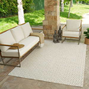 Homeroots 4' X 6' Cream And Beige Geometric Distressed Indoor Outdoor Area Rug  Polypropylene 558767