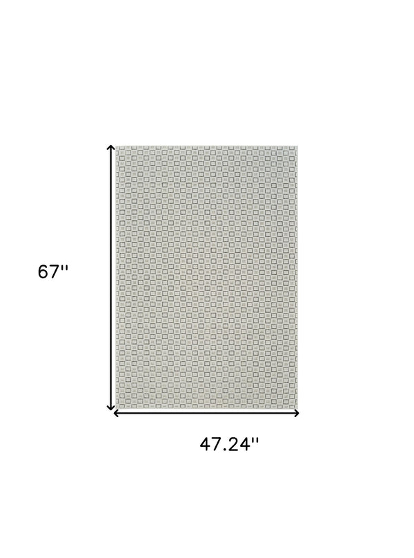 Homeroots 4' X 6' Cream And Beige Geometric Distressed Indoor Outdoor Area Rug  Polypropylene 558767