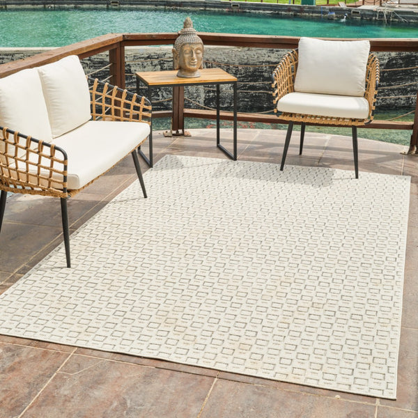 HomeRoots 4' Cream and Beige Geometric Distressed Area Rug - Durable, Stain-Resistant, Indoor/Outdoor Style 5' X 7' 558768