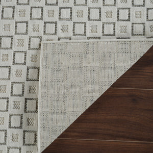 Homeroots 8' X 10' Cream And Beige Geometric Distressed Indoor Outdoor Area Rug  Polypropylene 558770