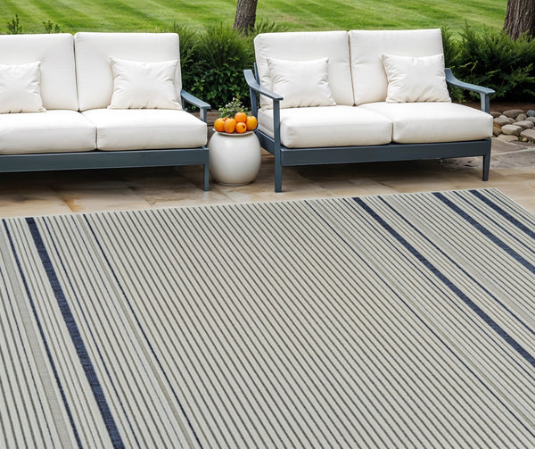 Homeroots 6' X 9' Blue And Cream Striped Distressed Indoor Outdoor Area Rug  Polypropylene 558783