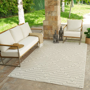 Homeroots 4' X 6' Cream And Beige Geometric Distressed Indoor Outdoor Area Rug  Polypropylene 558788