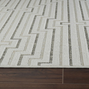 HomeRoots 4' Geometric Distressed Cream and Beige Area Rug for Stylish Indoor & Outdoor Spaces, Durable Design 5' X 7' 558789