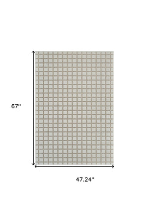 Homeroots 4' X 6' Cream And Beige Geometric Distressed Indoor Outdoor Area Rug  Polypropylene 558795