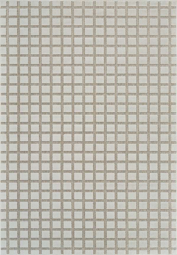Homeroots 5' X 7' Cream And Beige Geometric Distressed Indoor Outdoor Area Rug  Polypropylene 558796