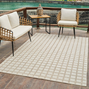 Homeroots 5' X 7' Cream And Beige Geometric Distressed Indoor Outdoor Area Rug  Polypropylene 558796