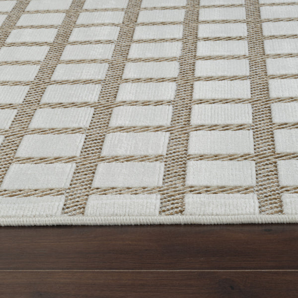 Homeroots 8' X 10' Cream And Beige Geometric Distressed Indoor Outdoor Area Rug  Polypropylene 558798