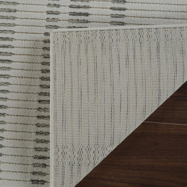 Homeroots 5' X 7' Cream And Beige Striped Distressed Indoor Outdoor Area Rug  Polypropylene 558803