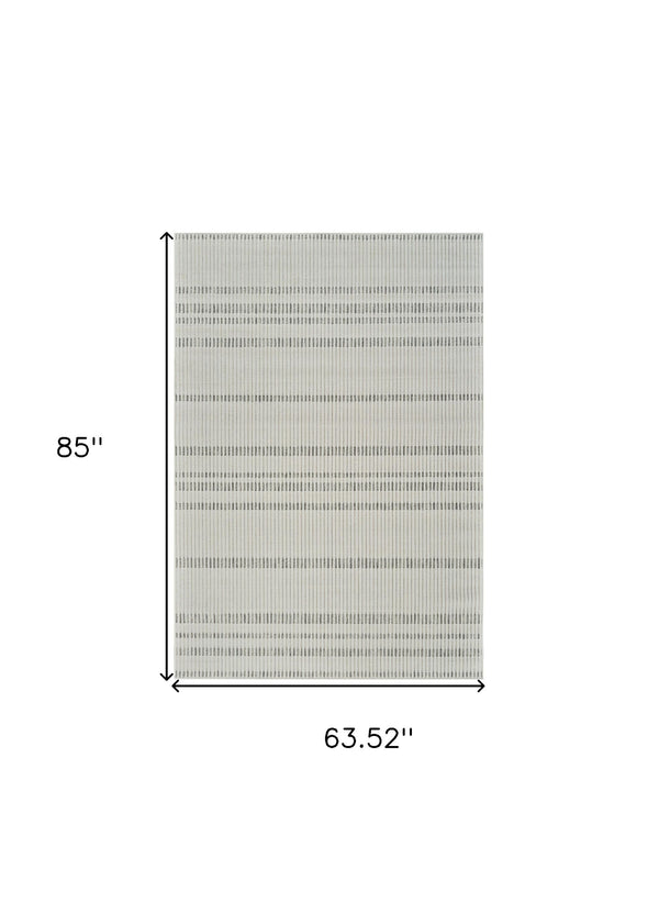 Homeroots 5' X 7' Cream And Beige Striped Distressed Indoor Outdoor Area Rug  Polypropylene 558803