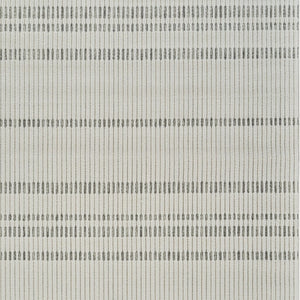 HomeRoots 4' Cream and Beige Striped Distressed Rug – Stylish Indoor/Outdoor Design for Versatile Spaces 8' X 10' 558805