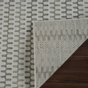 Homeroots 10' Cream And Beige Geometric Distressed Indoor Outdoor Runner Rug  Polypropylene 558813