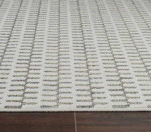 Homeroots 4' X 6' Cream And Beige Geometric Distressed Indoor Outdoor Area Rug  Polypropylene 558816