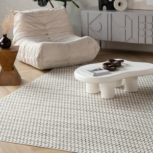 HomeRoots 4' Cream and Beige Geometric Distressed Area Rug - Durable Indoor/Outdoor Style for Any Space 4' X 6' 558816
