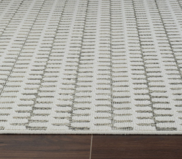 HomeRoots 4' Cream and Beige Geometric Distressed Area Rug - Durable Indoor/Outdoor Style for Any Space 5' X 7' 558817