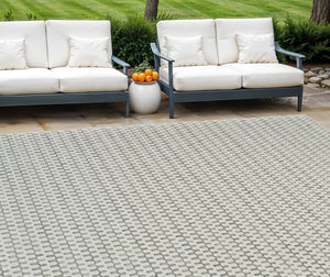 Homeroots 6' X 9' Cream And Beige Geometric Distressed Indoor Outdoor Area Rug  Polypropylene 558818
