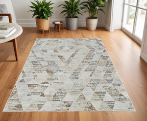 HomeRoots 4' Beige and Brown Abstract Distressed Area Rug - Modern, Stain-Resistant, Perfect for Any Room 4' X 6' 558852