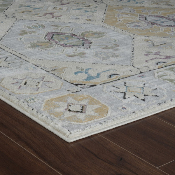 HomeRoots 4' Abstract Distressed Beige and Gray Area Rug - Modern, Soft, Stain-Resistant Design for Cozy Homes 4' X 6' 558856