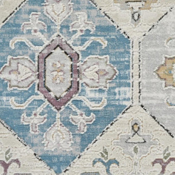 HomeRoots 4' Abstract Distressed Beige and Gray Area Rug - Modern, Soft, Stain-Resistant Design for Cozy Homes 4' X 6' 558856