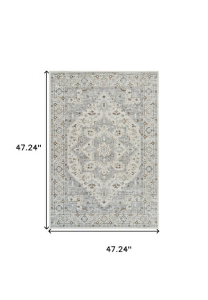 Homeroots 4' X 6' Gray And Beige Oriental Distressed Area Rug  Polypropylene 558872