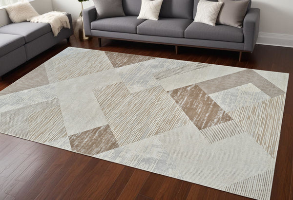 Homeroots 8' X 11' Beige And Brown Abstract Distressed Area Rug  Polypropylene 558879