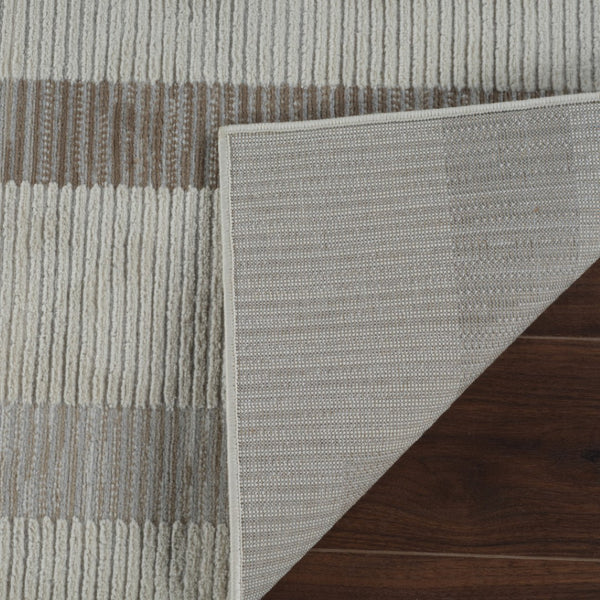 HomeRoots 4' Versatile Beige and Brown Abstract Area Rug - Stylish, Low-Maintenance Design for Any Space 4' X 6' 558880