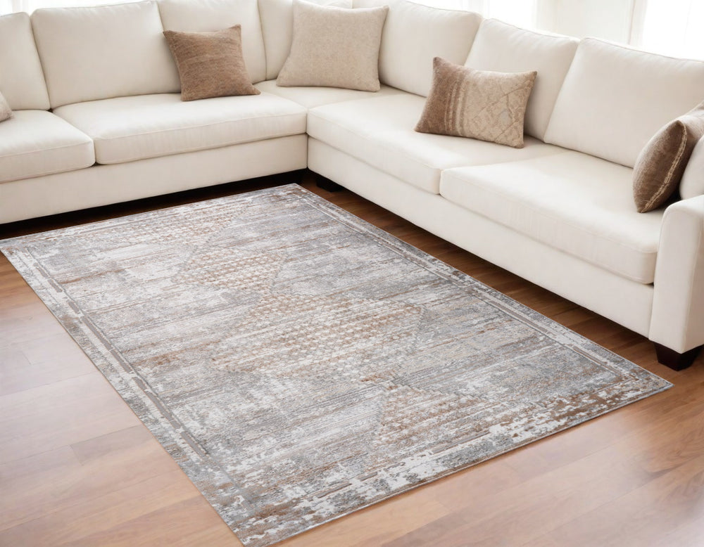 Homeroots 5' X 8' Gray And Brown Abstract Distressed Area Rug  Polyester 558953