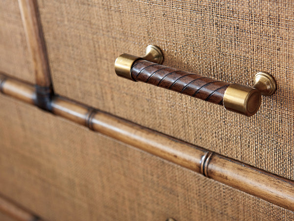 Lexington Tommy Bahama Home Bermuda Sands Chest - Elevate Your Space With Luxurious Style And Versatile Storage Solutions Bermuda Sands  558-624