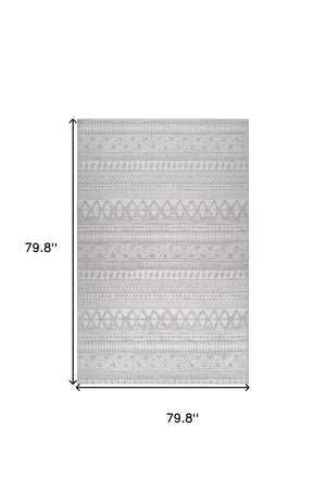 HomeRoots 5' Gray and Cream Abstract Distressed Area Rug - Modern, Stain-Resistant, Perfect for Any Room 7' X 10' 559010