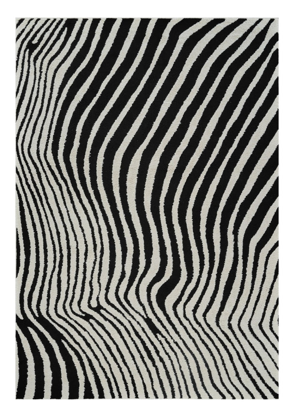 HomeRoots 4' Cream and Black Abstract Distressed Area Rug - Durable, Stylish, Easy-Care Flooring for Homes 5' X 8' 559017