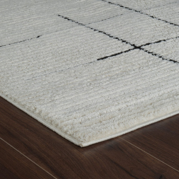 HomeRoots 4' Cream and Green Abstract Distressed Area Rug - Soft, Stylish, Stain-Resistant Design for Any Room 7' X 10' 559026