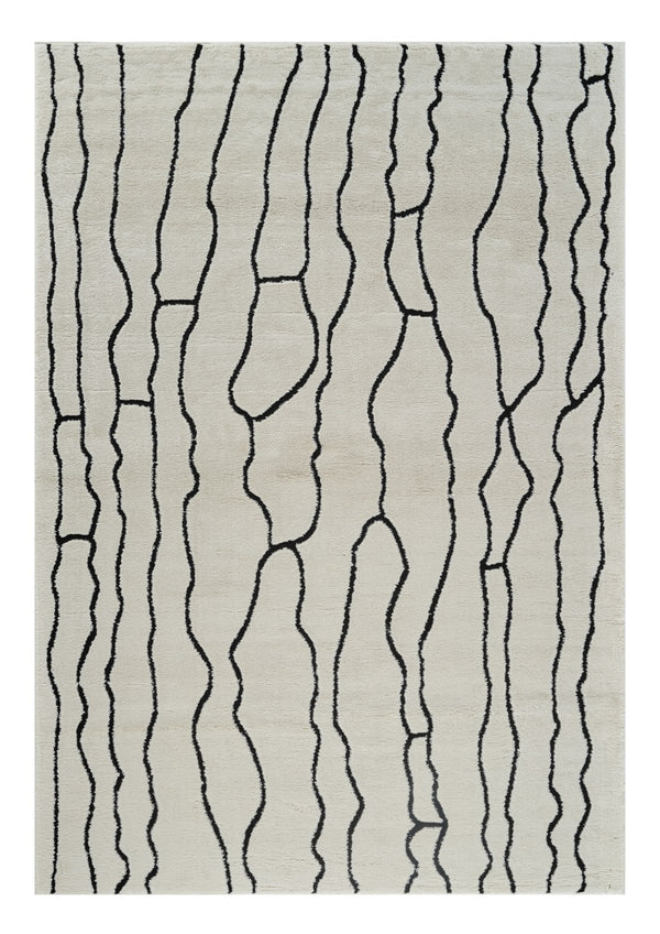 Homeroots 5' X 8' Cream And Black Abstract Distressed Area Rug  Polypropylene 559033
