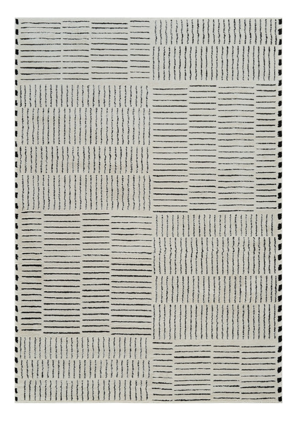 Homeroots 7' X 10' Cream And Black Abstract Distressed Area Rug  Polypropylene 559038