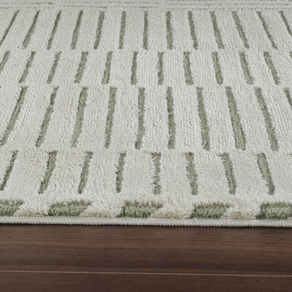 Homeroots 5' X 8' Cream And Green Abstract Worn Faded Area Rug  Polypropylene 559041