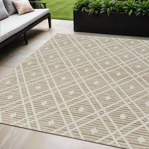 Homeroots 5' X 8' Cream And Brown Geometric Distressed Indoor Outdoor Area Rug  Polypropylene 559050