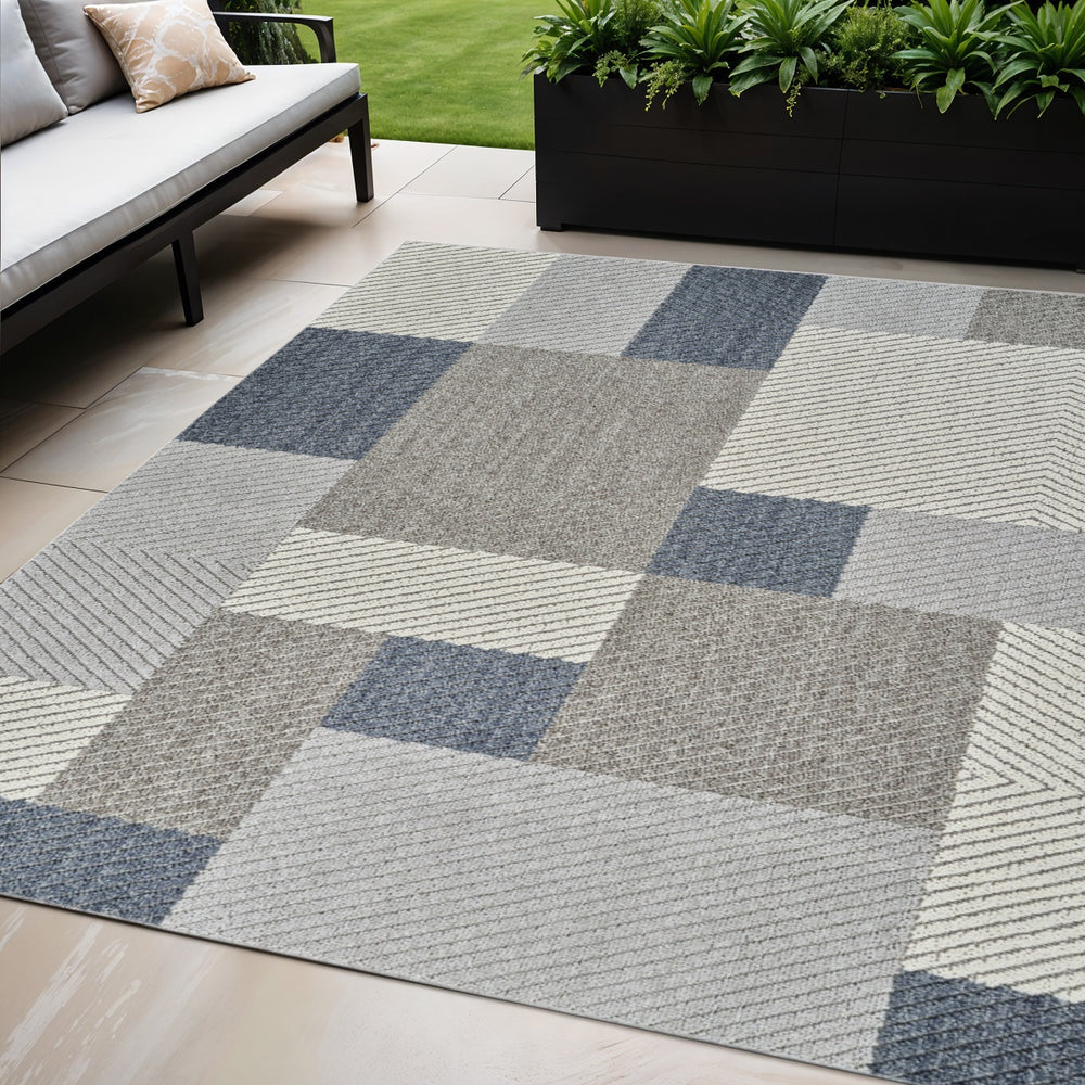 Homeroots 5' X 8' Gray And Blue Geometric Distressed Indoor Outdoor Area Rug  Polypropylene 559060