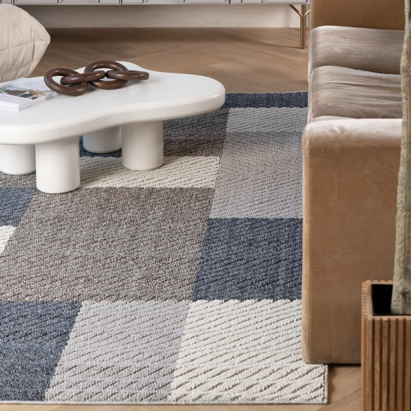 HomeRoots 5' Gray and Blue Geometric Distressed Area Rug - Durable, Weather-Resistant for Indoor and Outdoor Use 5' X 8' 559060
