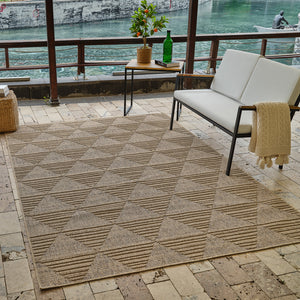 Homeroots 5' X 8' Beige And Brown Geometric Distressed Indoor Outdoor Area Rug  Polypropylene 559065