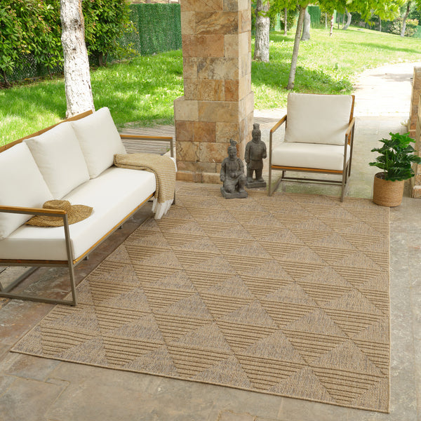 Homeroots 5' X 8' Beige And Brown Geometric Distressed Indoor Outdoor Area Rug  Polypropylene 559065