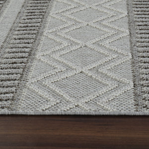 Homeroots 4' X 6' Beige And Gray Striped Distressed Indoor Outdoor Area Rug  Polypropylene 559069
