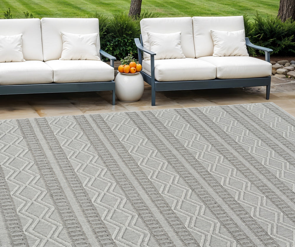 Homeroots 8' X 11' Beige And Gray Striped Distressed Indoor Outdoor Area Rug  Polypropylene 559072