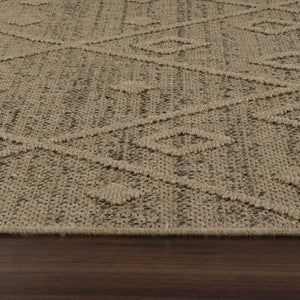Homeroots 7' X 10' Beige And Brown Geometric Distressed Indoor Outdoor Area Rug  Polypropylene 559076